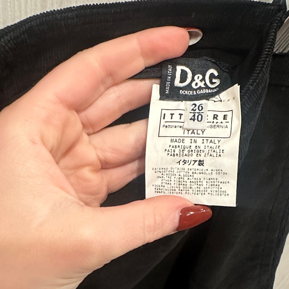 D&G by Dolce & Gabana | VINTAGE Classic Black A-Line Corduroy Skirt